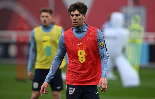 Защитник Манчестер Сити станет свободным агентом