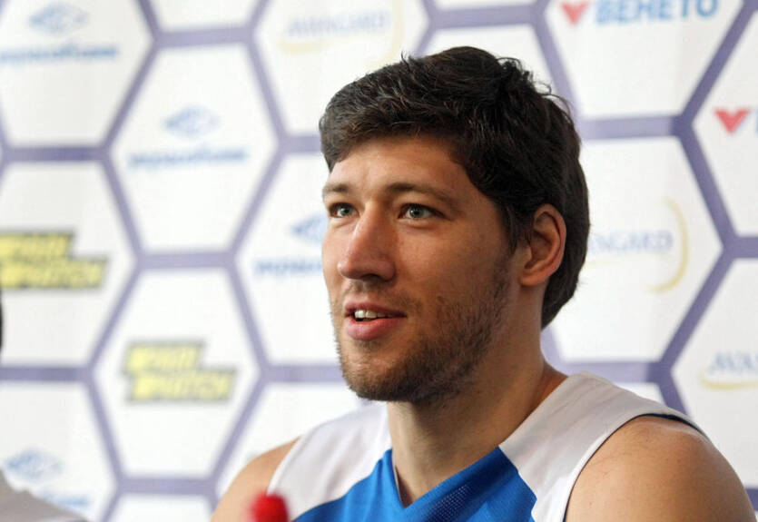 Экс-капитан сборной Украины стал героем популярного телешоу