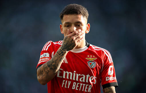 Хавбек Бенфики получил наказание за эпизод с Винисиусом