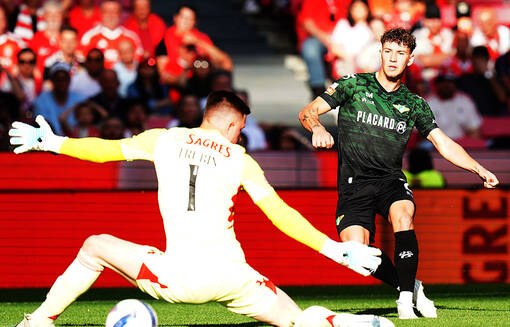 Бенфика с Трубиным и без Судакова разгромила Морейренсе