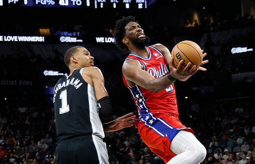 Сразу несколько звёздных игроков не смогут помочь своим командам в 4-м матче плей-офф НБА