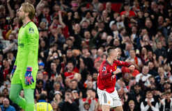 Манчестер Юнайтед удержал победу против Брентфорда Ярмолюка