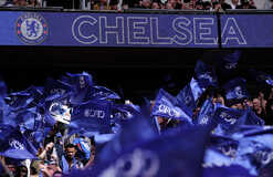 Экс-тренер Реала попал в шорт-лист Челси после увольнения Росеньора