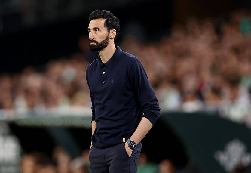 У Арбелоа возник конфликт с ветераном испанской сборной