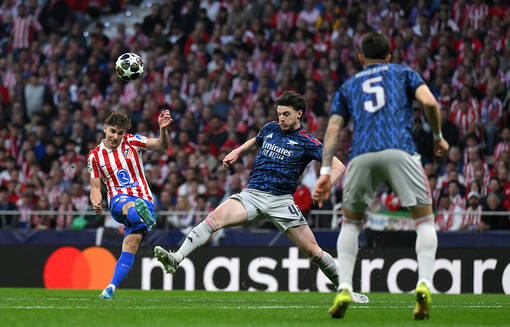 Арсенал и Атлетико обменялись голами с пенальти