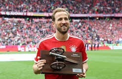 Звездный англичанин побил рекорд Левандовски по голам за сезон