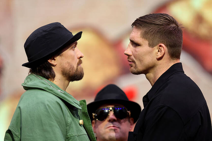 Александр Усик и Рико Верховен / Getty Images