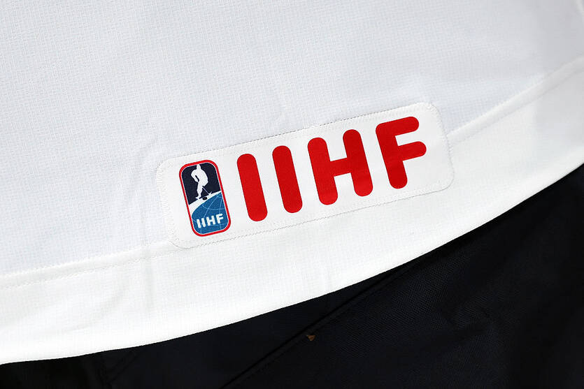  IIHF Лого / Getty Images