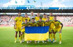 Матч Дания - Украина не был доигран из-за потери сознания Кристианом Эриксеном