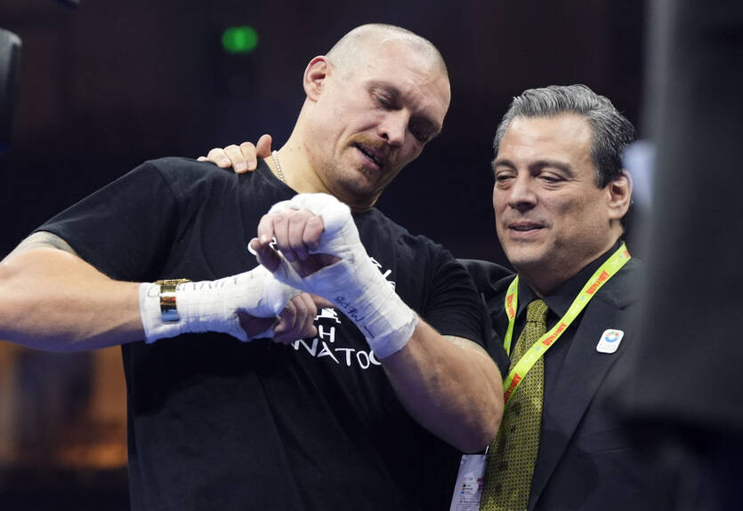 "Какое разочарование": Президент WBC оценил решение Усика освободить титулы "Какое разочарование": Президент WBC оценил решение Усика освободить титулы