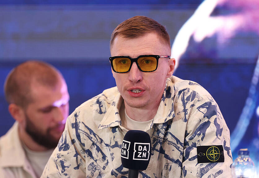 Менеджер Усика пояснил, почему он отказался от поясов