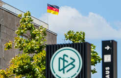 DFB официально уволил Юлиана Нагельсманна после вылета с ЧМ