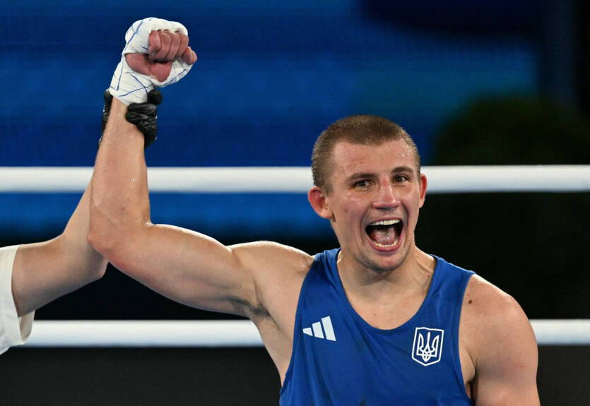 Хижняк получил нового соперника