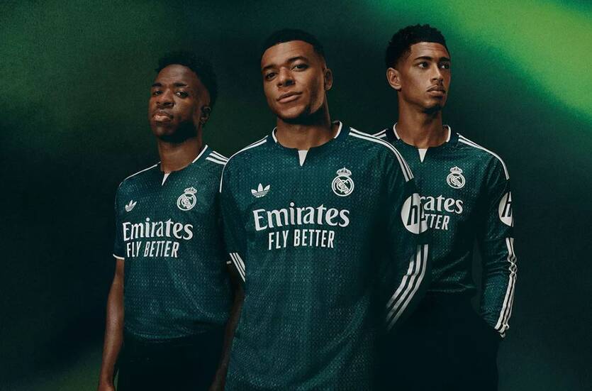 Реал показал новую выездную форму / Real Madrid C.F.