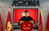 Рома замінила Довбика форвардом Болоньї