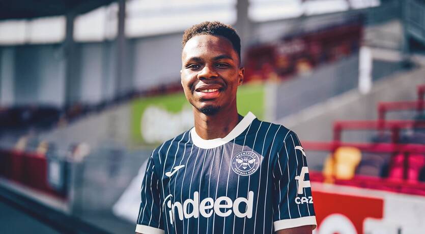 Мамаду Сангаре / brentfordfc.com