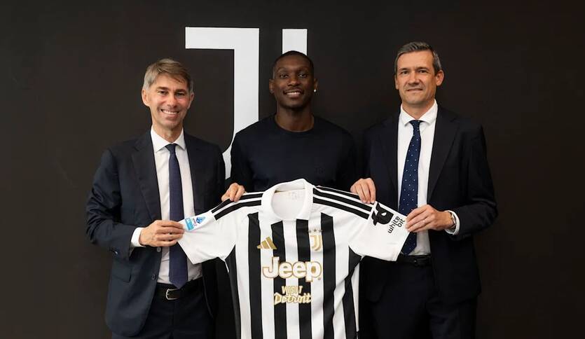 Рандаль Коло Муани перешел в Ювентус / Juventus FC