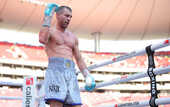 Zuffa Boxing разорвала контракт с Гвоздиком после его поражения