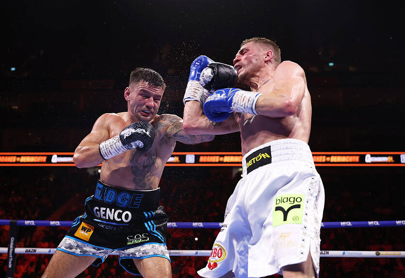 Беринчик – Ноукс: как прошел бой за титул WBO International - видео Беринчик – Ноукс: как прошел бой за титул WBO International - видео