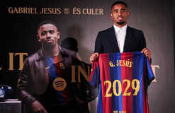 Барселона объявила о переходе нападающего Арсенала
