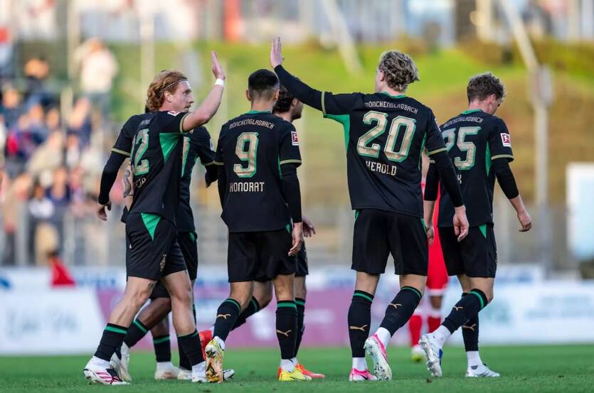 Ефим Конопля сыграл за Боруссию Менхенгладбах / borussia.de