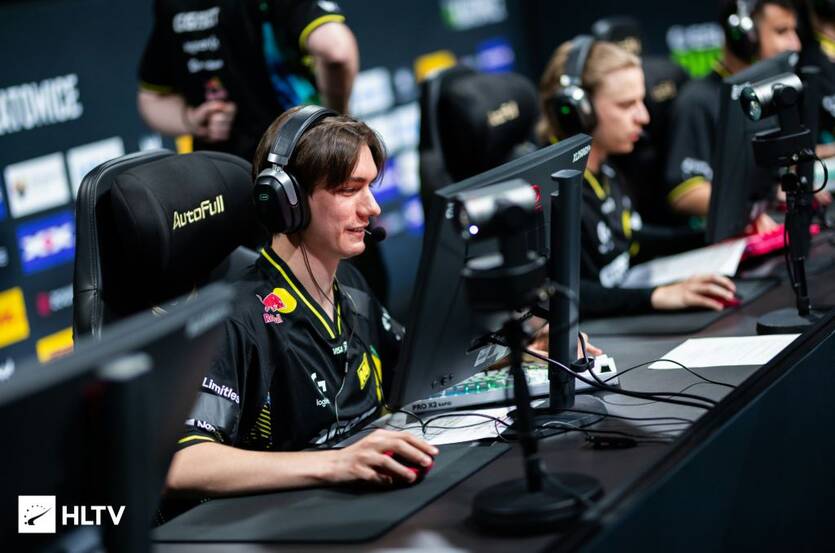 NaVi поступилися Vitality / HLTV