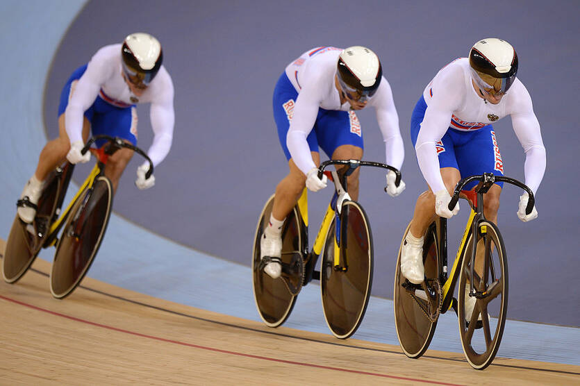Кучеров - крайний справа / Getty Images