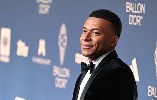 Мбаппе принес официальные извинения Китаю