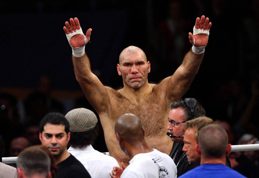 Валуев вынужден проходить терапию каждый месяц из-за опухоли мозга