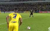 Не увидишь - не поверишь: игрок забил ударом со штрафного со своей половины поля