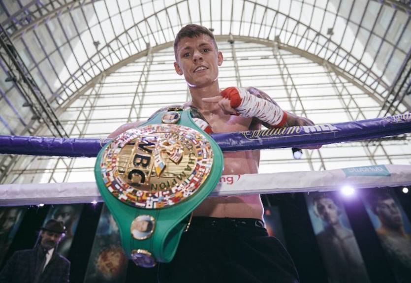 Желанный соперник Далакяна может провести бой на разогреве Ломаченко