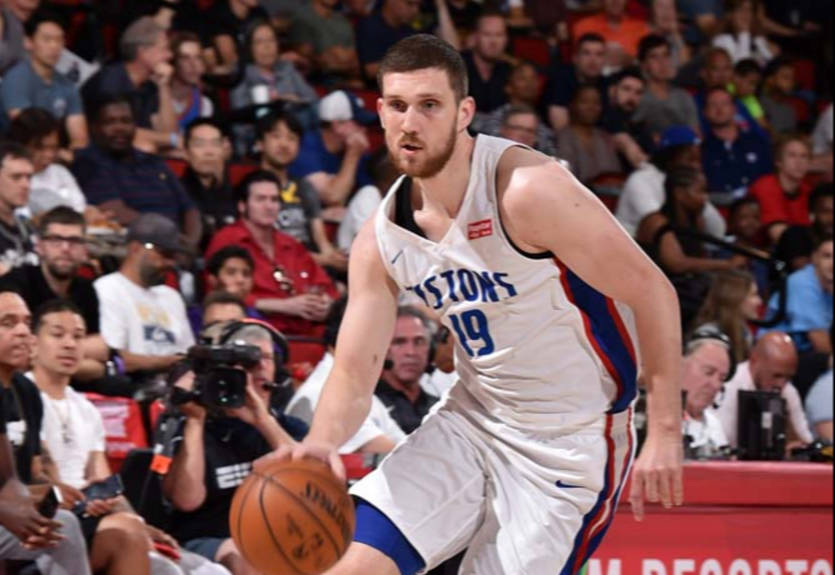 Михайлюк помог Детройту выиграть четвертый матч из четырех в Летней лиге