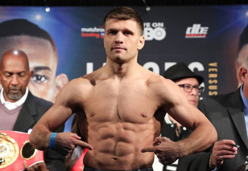 Альваресу не интересен Деревянченко и промоутеры украинца используют это Альваресу не интересен Деревянченко и промоутеры украинца используют это