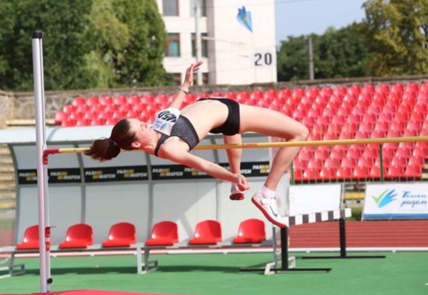Украина выиграла золото и серебро Универсиады в прыжках в высоту