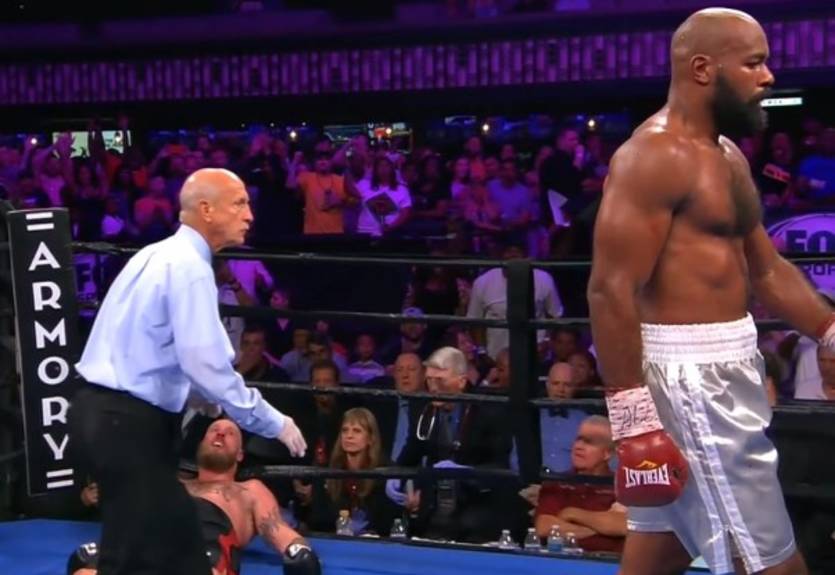 Вашингтон - Хелениус: видео тяжелого нокаута