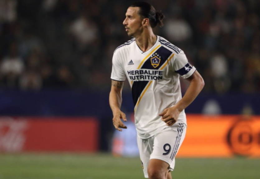 Ибрагимович проломил череп сопернику на футбольном поле