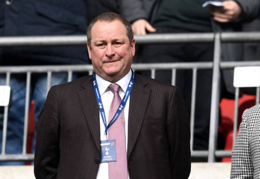 Он думает только о деньгах: владелец Ньюкасла обвинил Бенитеса в жадности