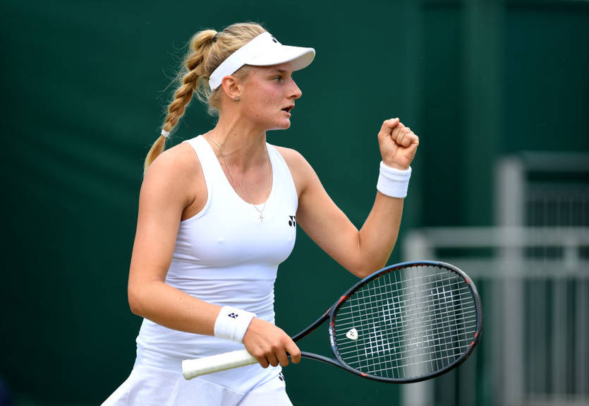 Ястремская уверенно обыграла Конту на старте турнира в Торонто