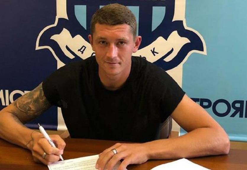 Олимпик вернул в Украину бывшего защитника Валенсии Олимпик вернул в Украину бывшего защитника Валенсии