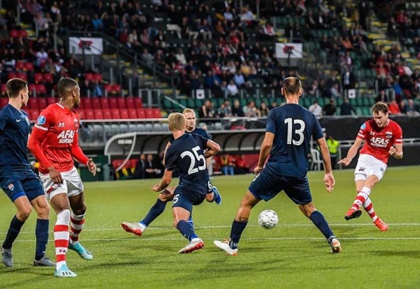 АЗ - Мариуполь 4:0 видео голов и обзор матча Лиги Европы