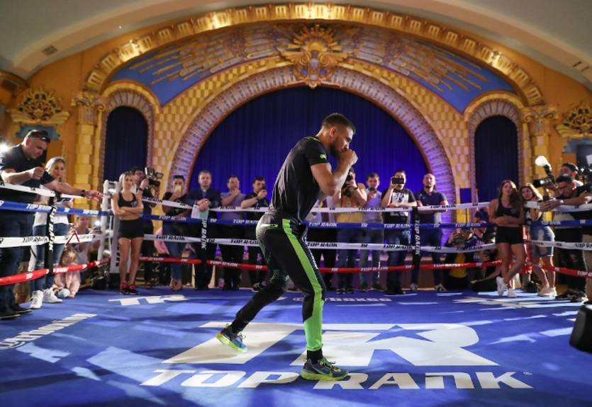 Ломаченко: Я готов к бою с Кэмпбеллом на 100%