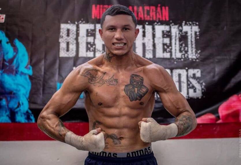 Минус один: потенциальный противник Ломаченко нашел другого соперника