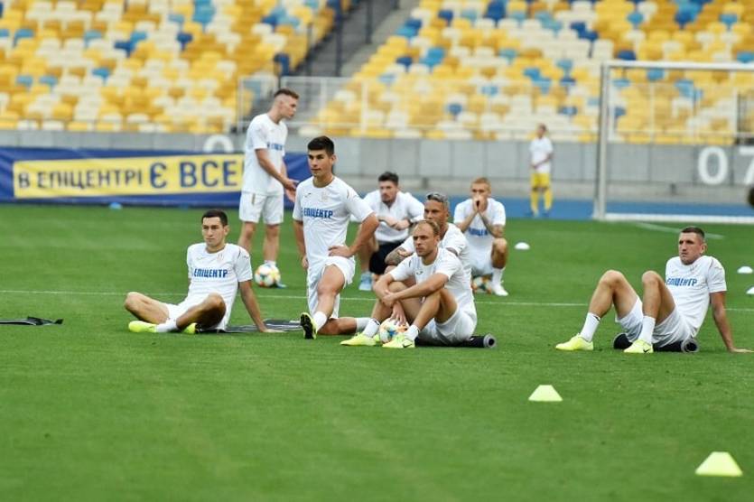 ставки онлайн на футбол украина