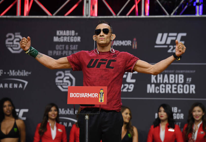 Фергюсон рассказал о конфликте с Нурмагомедовым в отеле Фергюсон рассказал о конфликте с Нурмагомедовым в отеле