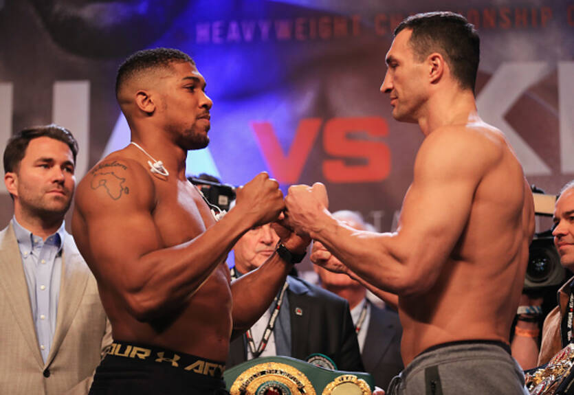 Джошуа: Владимир Кличко имеет самый сильный удар, он - настоящий зверь