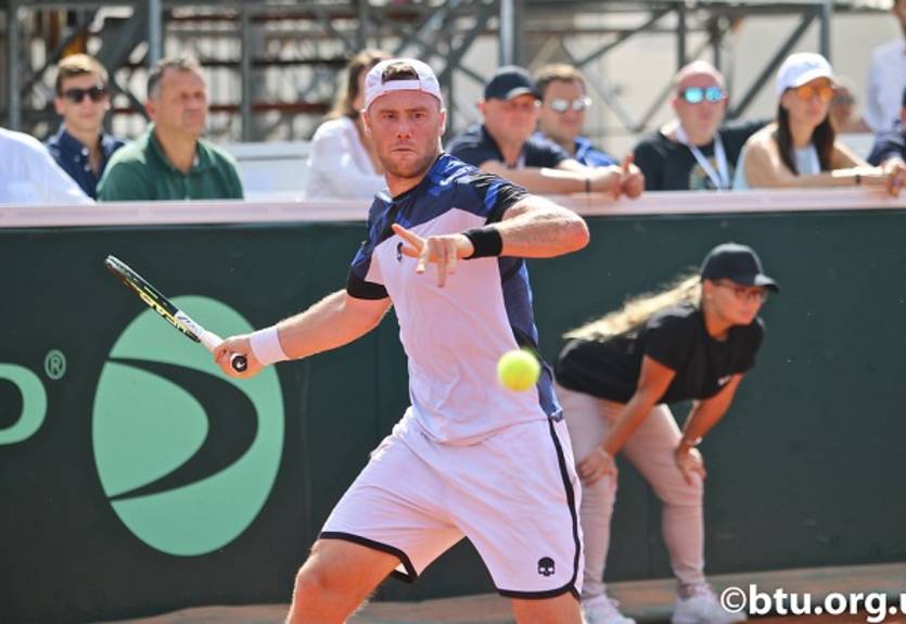 Кубок Дэвиса: Марченко проиграл свой матч и позволил Венгрии сравнять счет