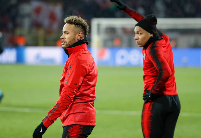 Неймар и Мбаппе вместе смотрели на матч ПСЖ с трибун стадиона