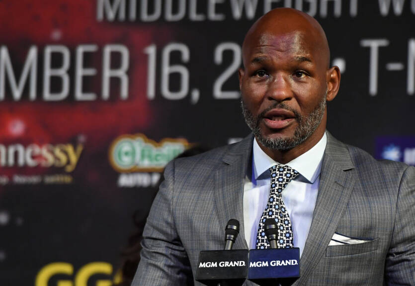 Хопкинс: Пока Альварес становится лучше, Ковалев остается прежним