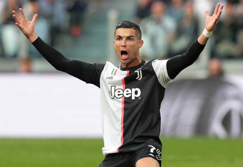 ФИФА недовольна отсутствием Роналду на церемонии