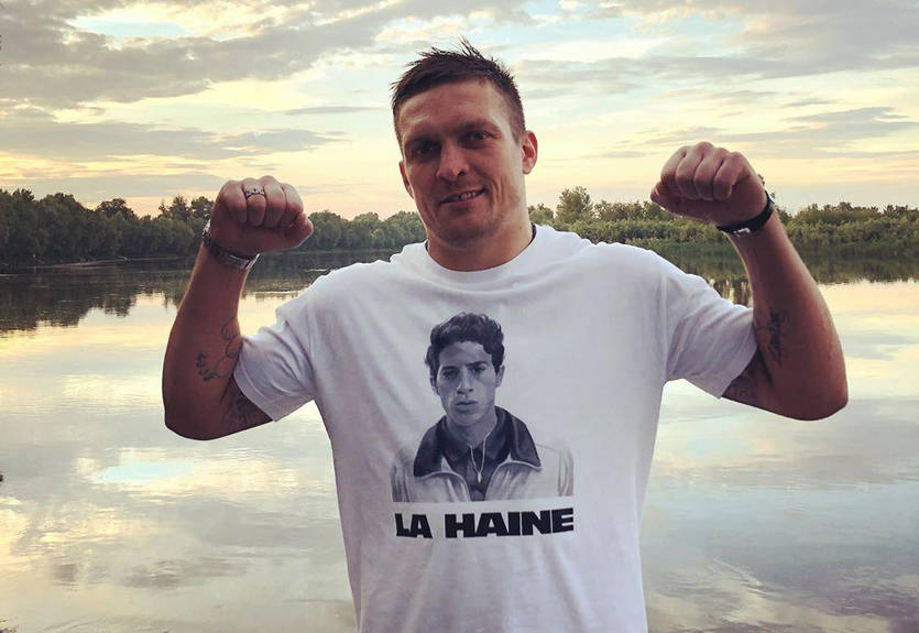 Усик отправился в Чикаго на бой со Спонгом Усик отправился в Чикаго на бой со Спонгом